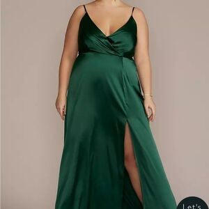 David's bridal bridesmaid NWT, in Juniper color size 8.